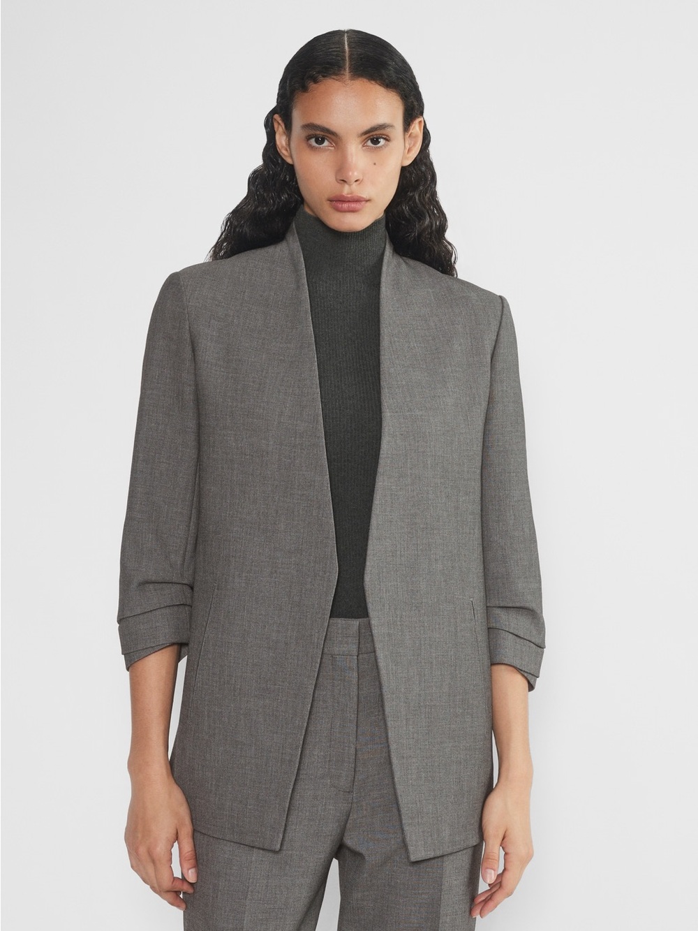 Aritzia Babaton Power Blazer dark grey colorway open front 3/4 sleeves Size 10